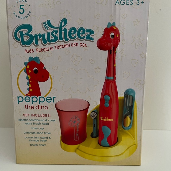 Brusheez Child Electric Toothbrush, stand, timer and extra brush head NEW IN BOX - Picture 6 of 6